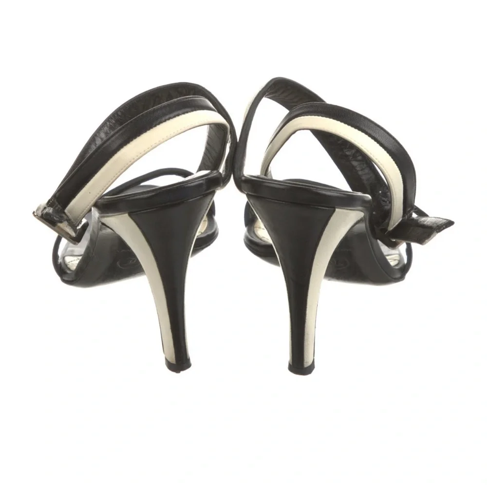 ❌❌SOLD❌❌AUTH Chanel Heels Sandals Sz 39 - Picture 4 of 5